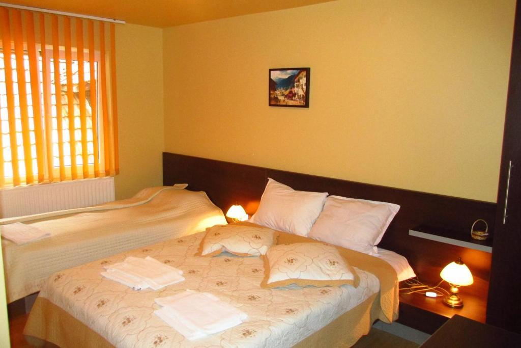 Casa Enescu Hotel Bran  Room photo
